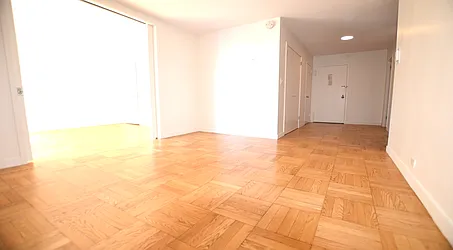 Rented by Manhattan Realty Group