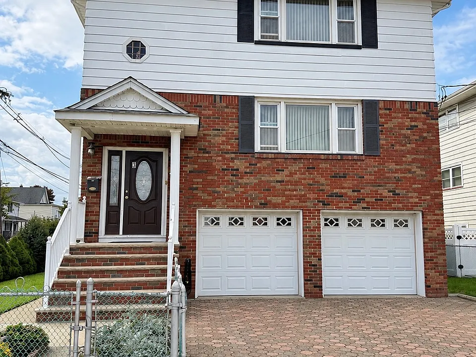 3 Wood St #2