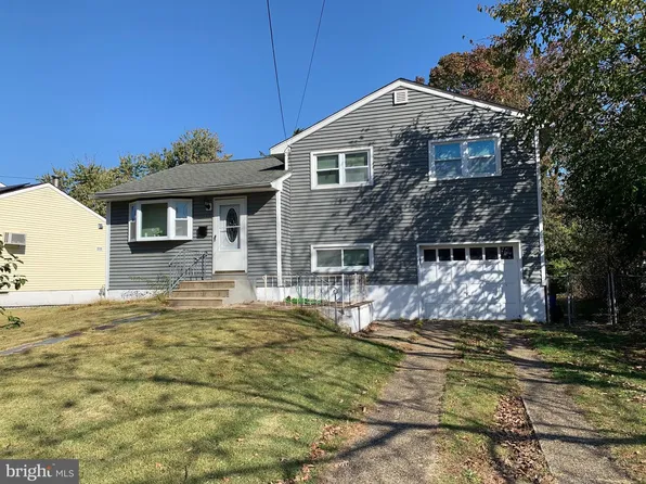 512 Singley Ave, Runnemede, NJ 08078
