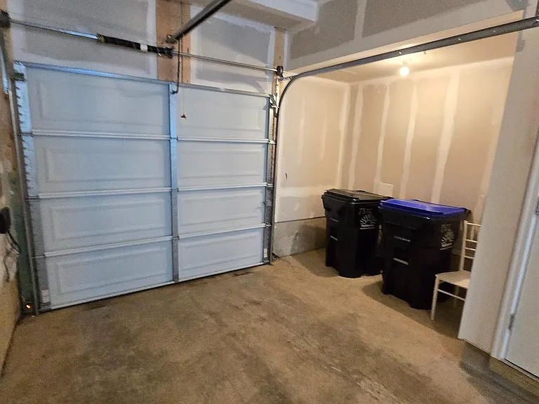 7372 Blade Dr — Photo 38