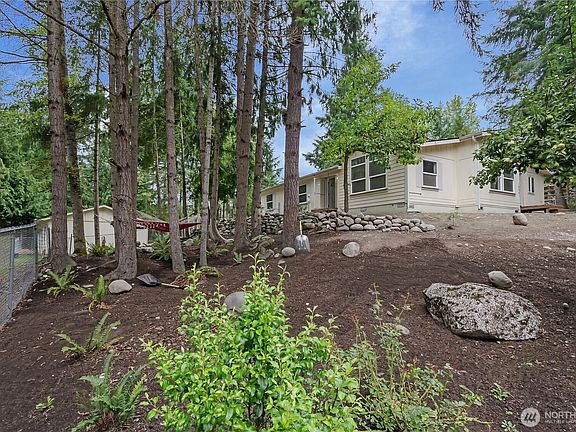 2nd image of 10001 435th Street Ct E