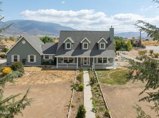 27450 Harness Dr, Tehachapi, CA 93561
