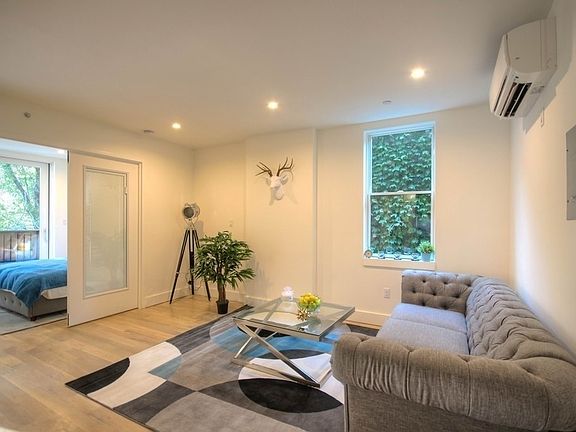2nd image of 10 Lexington Ave APT 1D