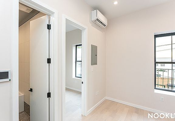 5th image of 83 Beadel St #4A