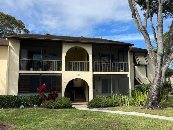 135 Lake Pine Circle #D-1, Greenacres, FL 33463