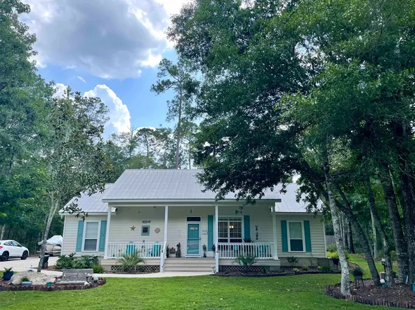 52 Burnt Pine Loop, Saint Marks, FL 32355