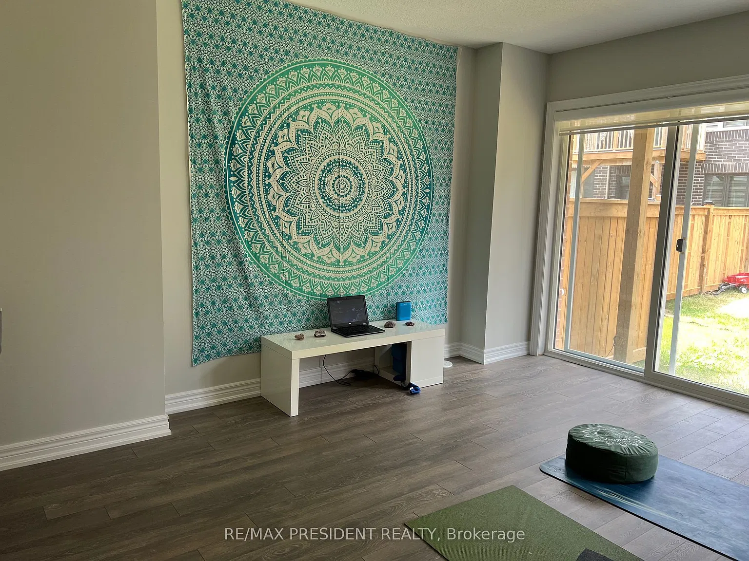 3 bed, $2,950 — Photo 4