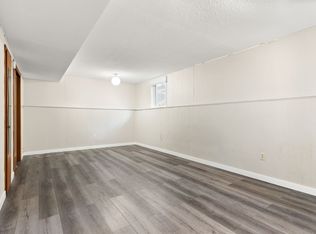 824 McIntosh St #6, Regina, SK S4T 5B4