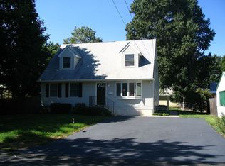 918 Washington Ave, Croydon, PA