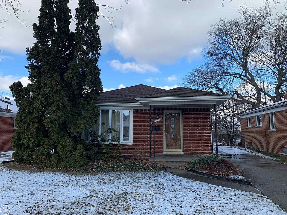 1st image of 22717 Millenbach St