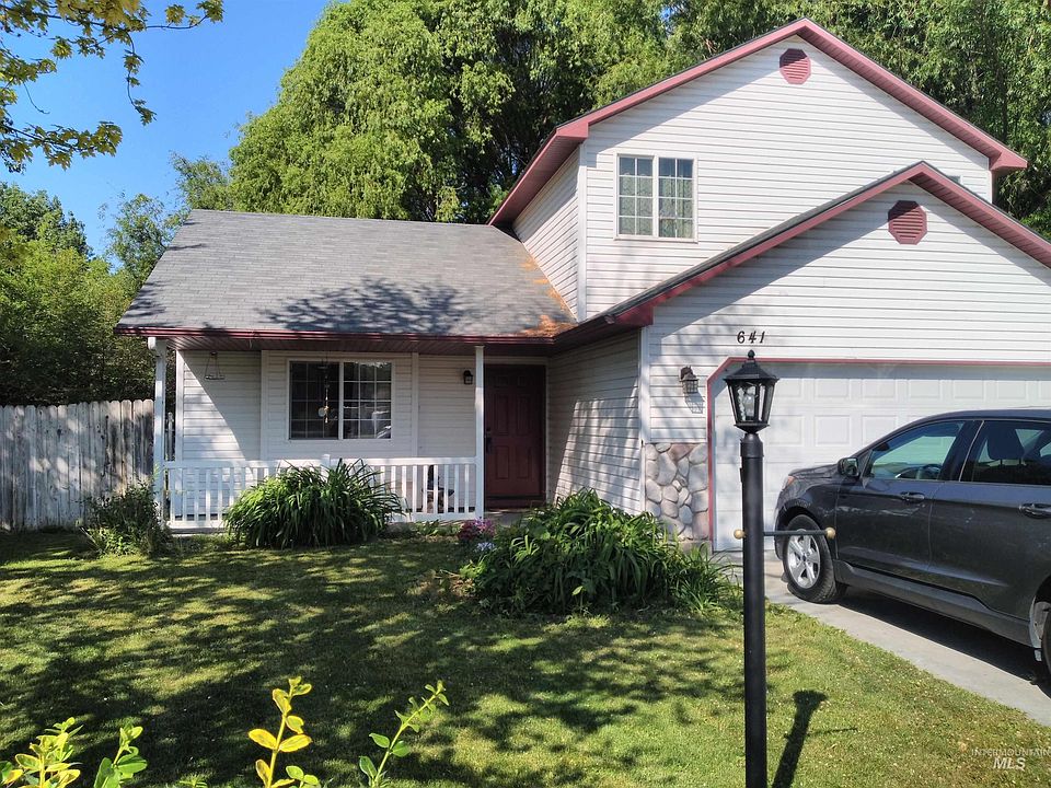 1st image of 641 Togstad Ct
