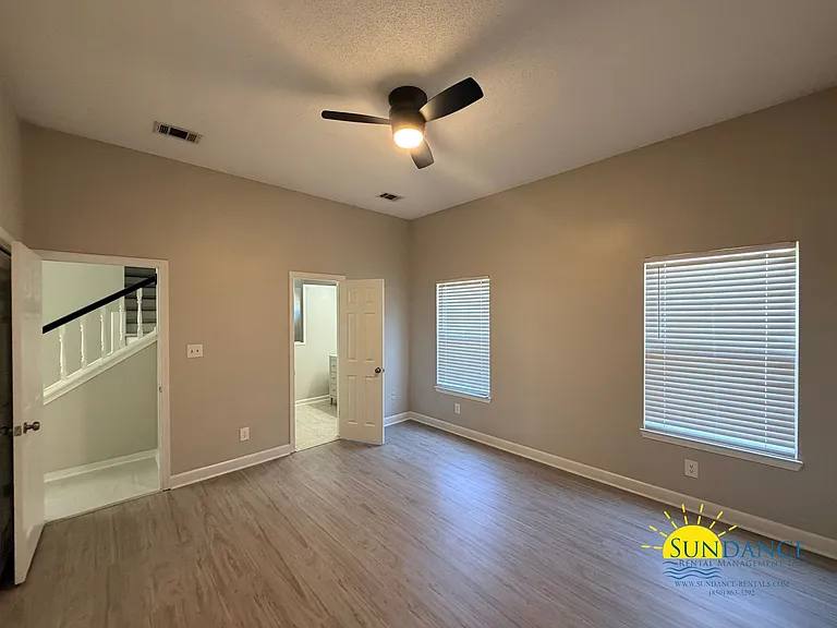 1897 Turnberry Ct — Photo 11