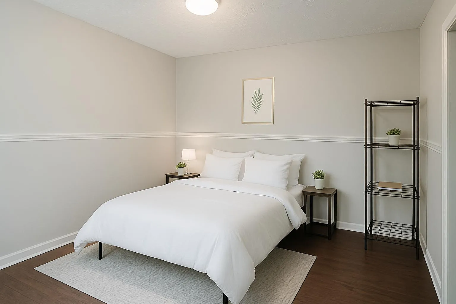 4 bed, 4.0 bath, 2200 sqft, $693 — Photo 1