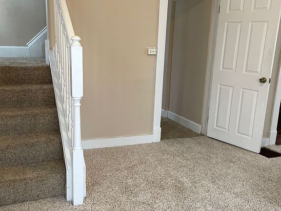 2nd image of 323 N River Blvd