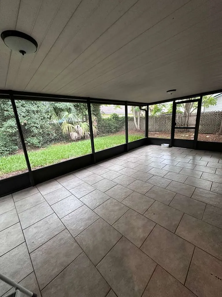 3 bed, 1306 sqft, $1,750 — Photo 3
