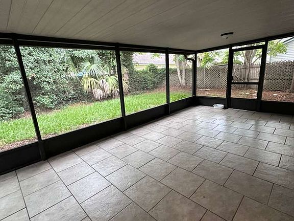 3rd image of 8439 Everest Dr