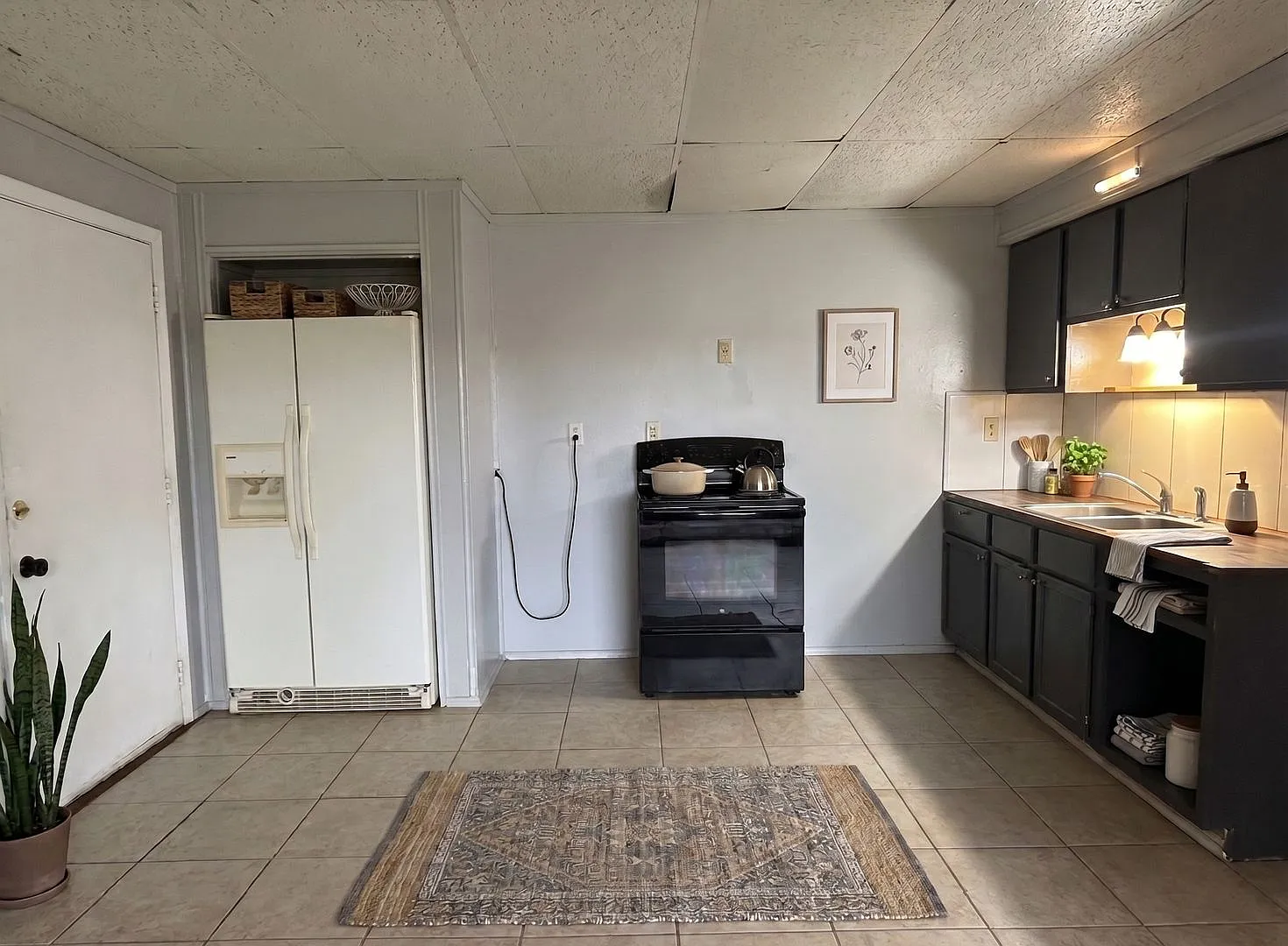 1226 Langley Rd — Photo 2