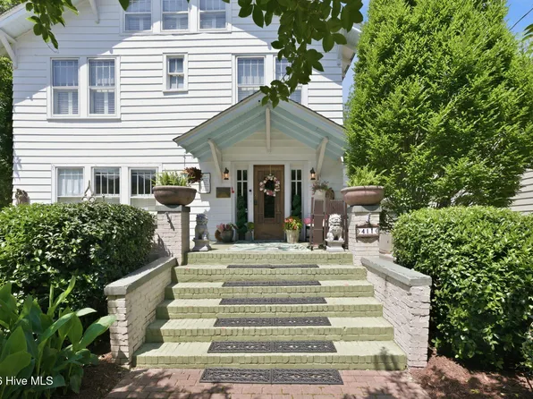 411 George Street, New Bern, NC 28560