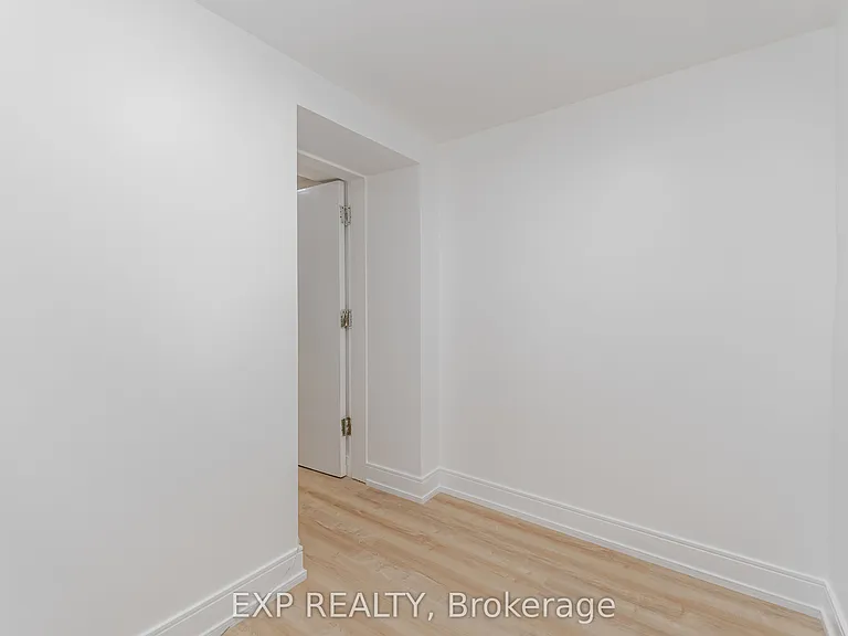 716 Brock Ave #B — Photo 20