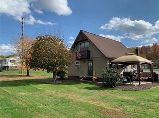 242 Shenandoah Rd, Connellsville, PA 15425