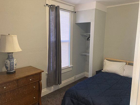 4th image of 808 S L St APT B