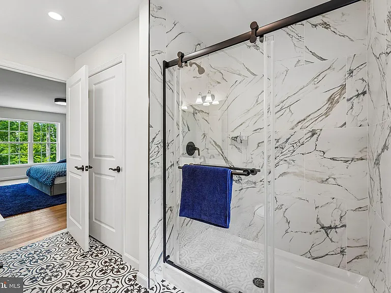 40 Creek Rd — Photo 25