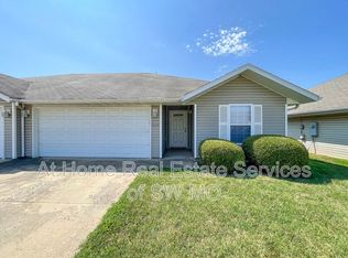 1117 S Clifton Ave, Springfield, MO 65802