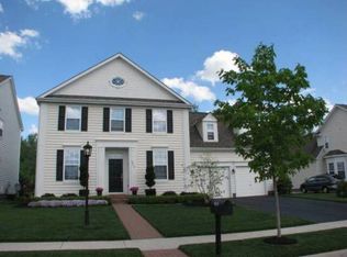 6910 Grate Park Dr, New Albany, OH 43054