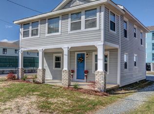 1411 Carolina Beach Ave N, Carolina Beach, NC 28428