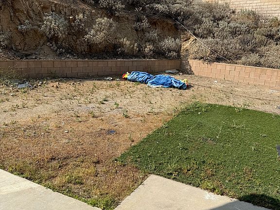 4th image of 711 Canterbury Cir