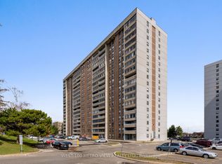 15 Kensington Rd #908, Brampton, ON L6T 3W2