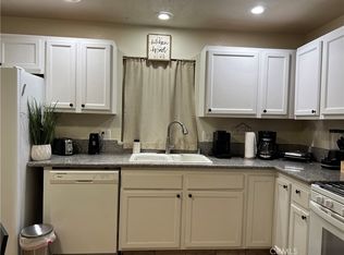 22903 Waters Dr #22903, Crestline, CA 92325