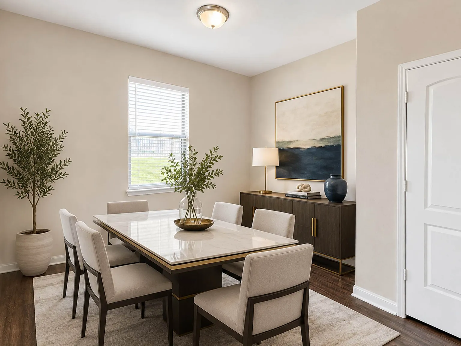 4 bed, 1658 sqft, $1,849 — Photo 3