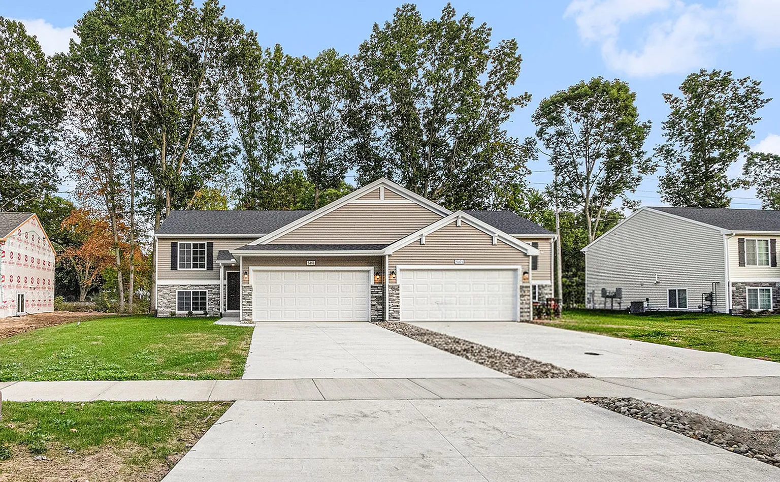 5453 E Karen Ct photo 1
