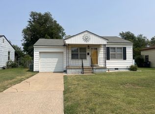 1302 W Wallace Dr, Enid, OK 73703