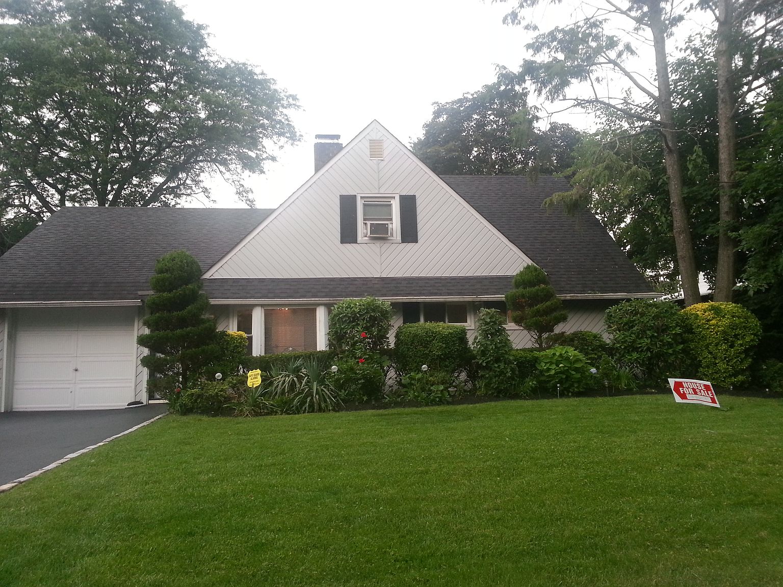 18 Target Ln, Levittown, NY 11756 Zillow