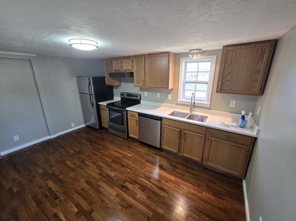 66 1/2 E Oneida St