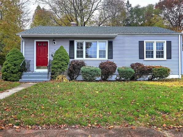 116 Twin Brook Road, Hamden, CT 06514