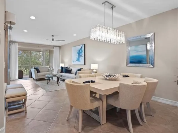 9113 Michael Cir Unit 12, Naples, FL 34113