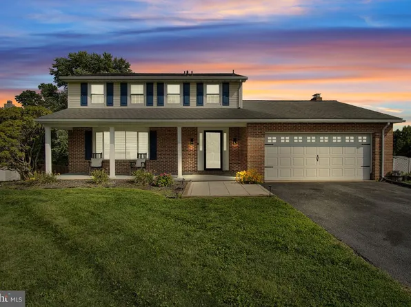254 Nollyn Dr, Dallastown, PA 17313