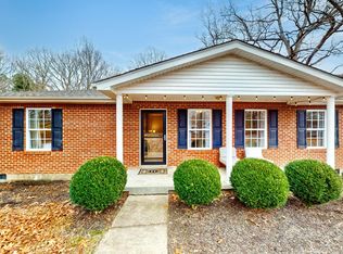 1007 Twin Oaks Dr, White Bluff, TN 37187