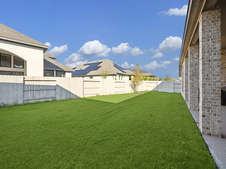 4318 Rocky Stream Ct — Photo 26