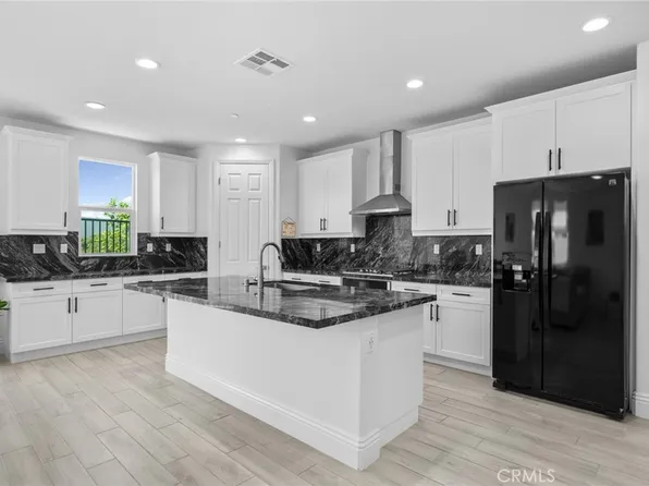 24205 Selwood Dr, Corona, CA 92883