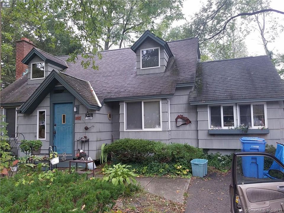 2nd image of 102 Lane St
