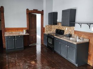 920 Jackson St #A, Oshkosh, WI 54901