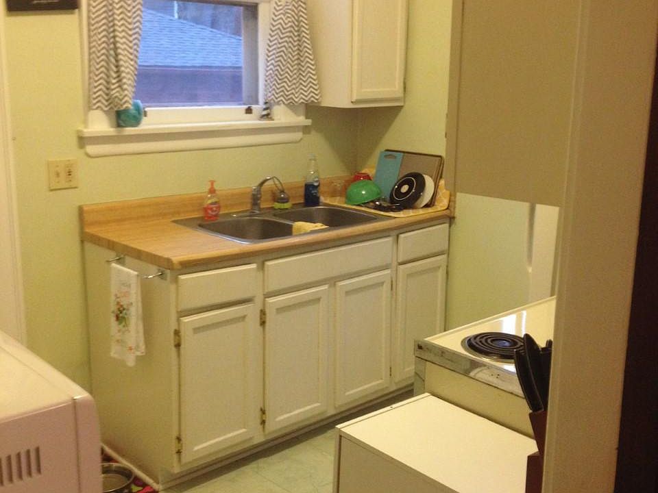 1st image of 3762 Ault Park Ave #2
