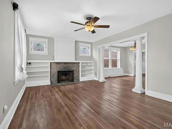 3rd image of 5249 Sutherland Ave
