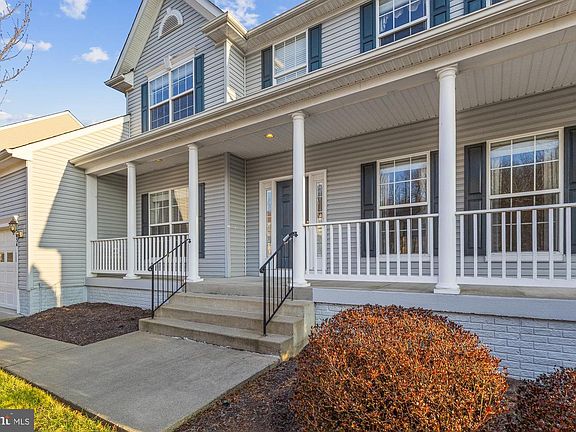4th image of 3634 Carolina Ct