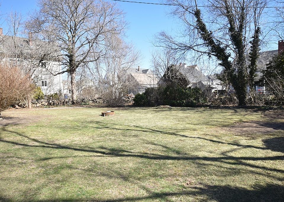 63 Green St, Fairhaven, MA 02719 Zillow