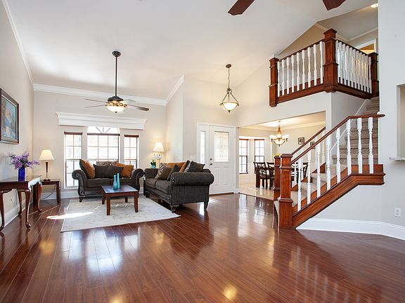 Wood Laminate Floors